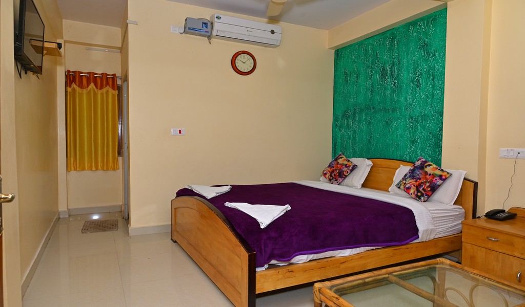 11RadhanagarBeachResortPvt.Ltd.DeluxeRoom