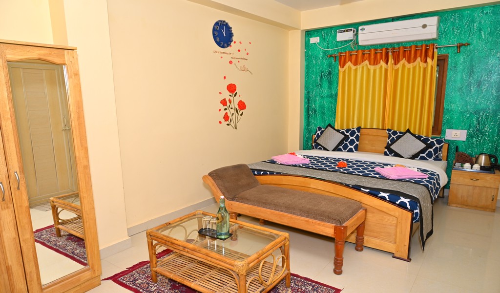 12RadhanagarBeachResortPvt.Ltd.DeluxeRoom