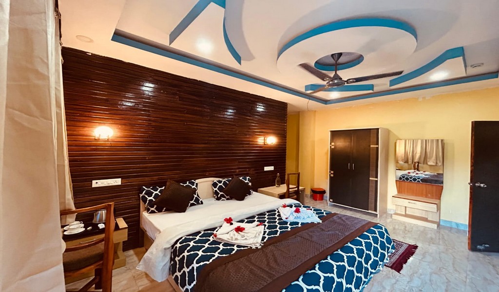 2RadhanagarBeachResortPvt.Ltd.DeluxeRoom